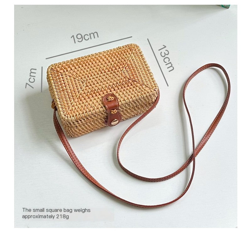 Divine Flow™ Round Rattan Shoulder Bag